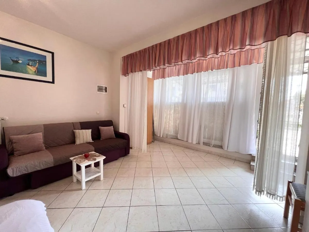 Apartments Tereza Novigrad