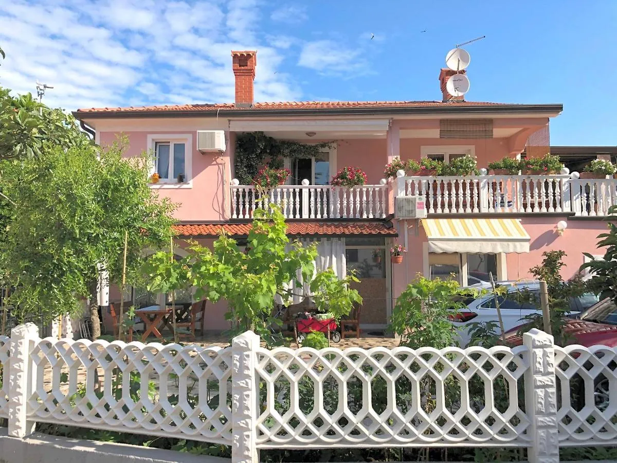 Apartments Tereza Novigrad